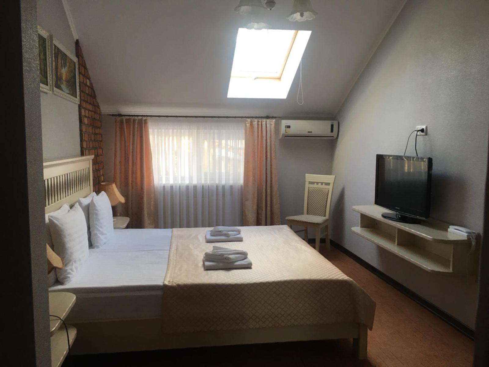 Sapsan Hotel Ternopil Exterior photo
