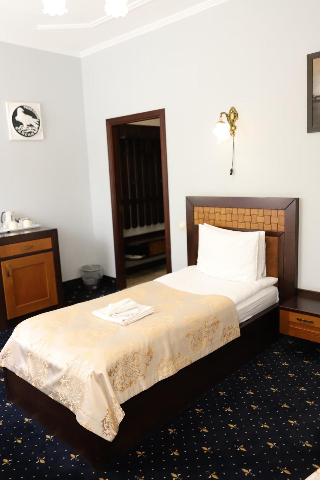 Sapsan Hotel Ternopil Exterior photo